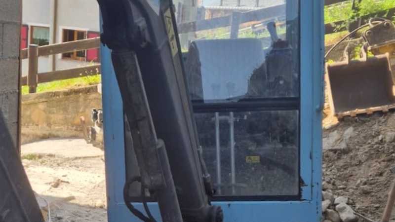 OmecoHub - VOLVO EC20B